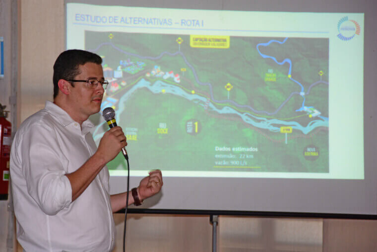 Announcement about the implementation of the water pipeline in the Suaçuí Grande River, in Governador Valadares/MG