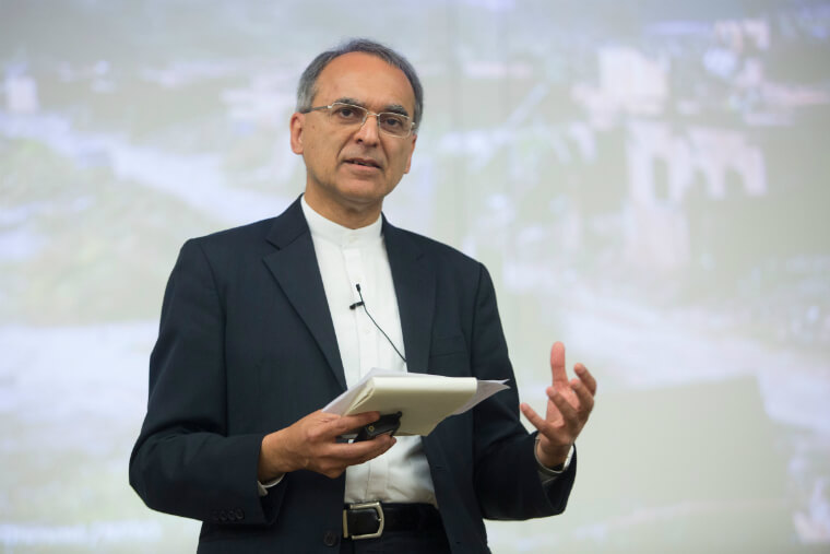 Pavan Sukhdev, especialista indiano em desenvolvimento sustentável e economia verde, em palestra promovida pela Fundação Renova