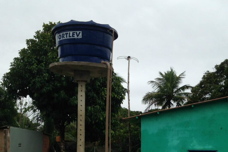 Water tanks will be installed on the properties of Regência, in Espirito Santo. 