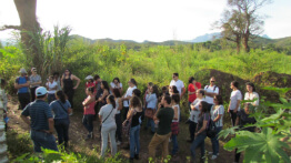 PUC Minas students visit the original district of Bento Rodrigues