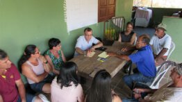 Comunidade de Paracatu participa de encontros sobre a reconstrução do distrito