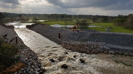 Reaberto o canal para escoar água da lagoa Juparanã