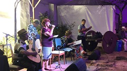 “Jardim em Serenata” leva artesanatos locais e música à Casa do Jardim, em Mariana (MG)