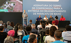 THE RENOVA FOUNDATION AND THE MARIANA CITY HALL SIGN A TERM OF COMMITMENT FOR THE DELIVERY OF PARACATU DE BAIXO